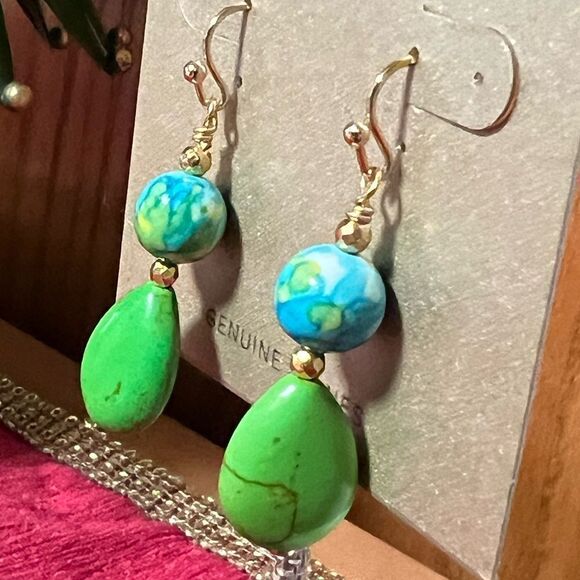 NWT Barse Genuine Stones Margarita Green Lime Magnesite Golden Drop Earrings - Picture 6 of 8